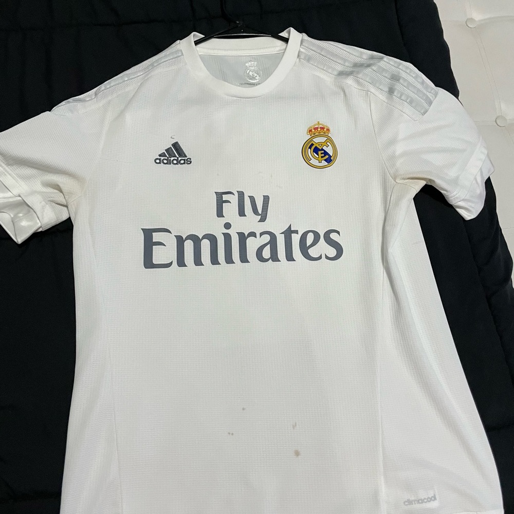 Real Madrid 15-16 Home Jersey